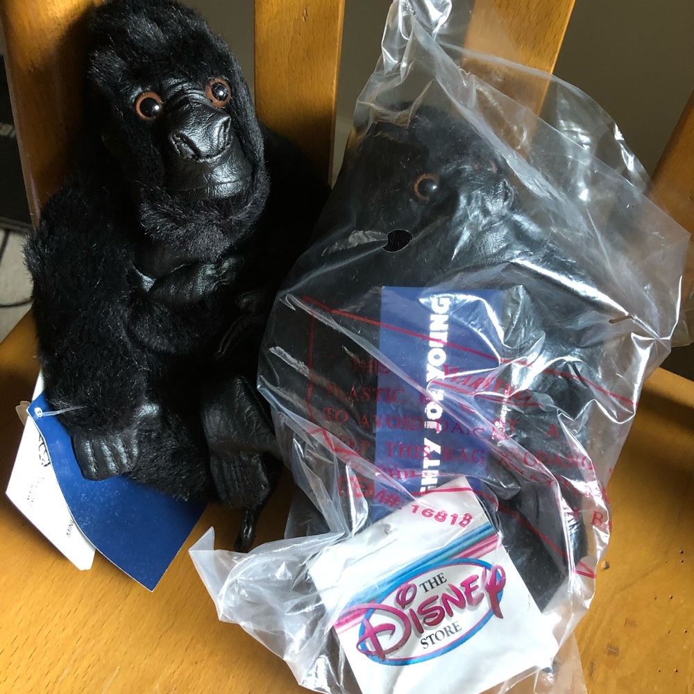 2 Vtg Disney Mighty Joe Young Stuffed Plush Ape 8" - Set of Two